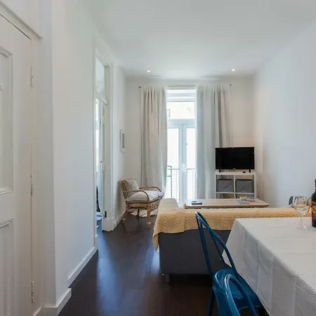 Apartament Typical Light Filled Graca W Ac, By Timecooler