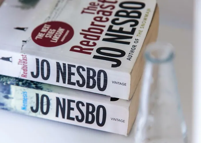 Typical Light Filled Graca W Ac, By Timecooler Διαμέρισμα